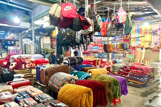 Cần rà soát, quy hoạch lại các chợ ở Nghệ An theo quy chuẩn mới