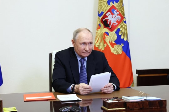 Tổng thống Putin: Nga cần bắt đầu sản xuất tên lửa tầm trung và tầm ngắn