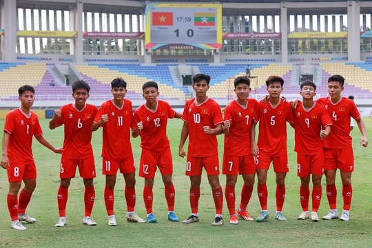 Việt Nam gặp Thái Lan ở bán kết giải U16 Đông Nam Á; PSG sẵn sàng phá kỷ lục chuyển nhượng cho thần đồng Lamine Yamal