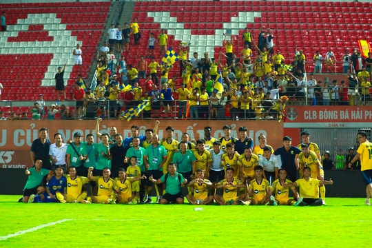 Chuyện hậu trường thú vị sau chiến thắng quyết định của Sông Lam Nghệ An trước Câu lạc bộ Thể Công Viettel