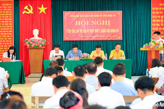 Cử tri huyện Tương Dương kiến nghị sớm hoàn thành các dự án tái định cư