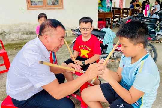 Ngày hè ý nghĩa của trẻ em vùng cao