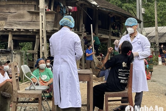 Nghệ An xác định 119 trường hợp tiếp xúc với bệnh nhân tử vong do bạch hầu ở huyện Kỳ Sơn