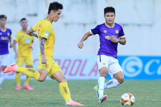 Hà Nội FC 'dâng' ngôi vô địch Cúp Quốc gia cho Thanh Hóa; Bán kết EURO 2024: Kẻ tám lạng, người nửa cân