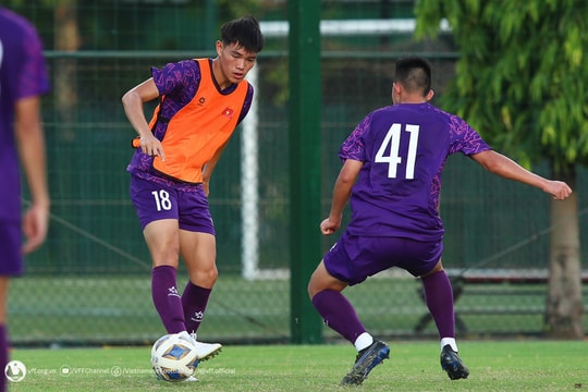 CLB bóng đá Hà Nội sẽ có nhà cầm quân mới; Bán kết Euro 2024: Lộ trọng tài trận Anh gặp Hà Lan