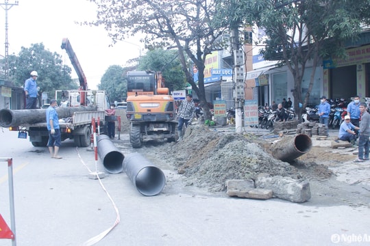 Đề xuất bổ sung 20 nội dung phân cấp cho sở, ngành và cấp huyện tại Nghệ An