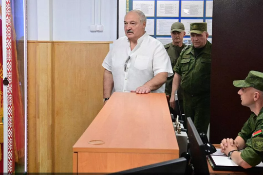 Ukraine đã rút quân khỏi biên giới với Belarus