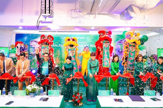 Ra mắt diện mạo mới của phòng giao dịch Manulife tại Nghệ An