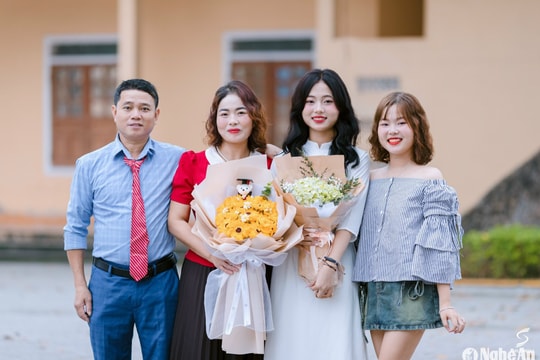 Thủ khoa Kỳ thi tốt nghiệp THPT 2024 của tỉnh Nghệ An chia sẻ bí quyết đạt điểm cao