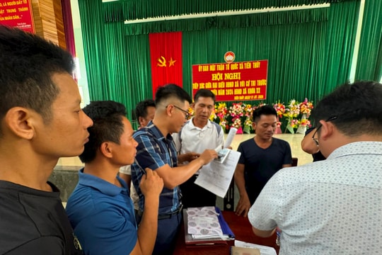 Thêm 12 chủ phương tiện bị xử phạt vì vi phạm Luật Thuỷ sản