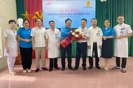 Công đoàn Viên chức tỉnh Nghệ An ký kết chương trình phúc lợi đoàn viên