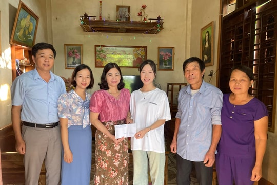 Nữ sinh có điểm thi khối C cao nhất cụm đường 48 với mơ ước trở thành luật sư