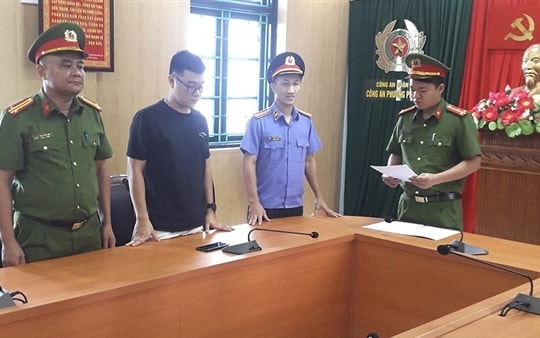 Khởi tố nhóm đối tượng lừa đảo nhập mã OTP tài khoản ngân hàng để chiếm đoạt