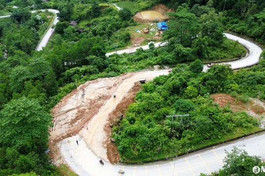 Cục Quản lý đường bộ khảo sát, tìm phương án khắc phục sụt lún trên Quốc lộ 16