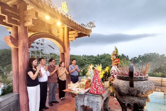 Ban Tuyên giáo Tỉnh ủy, Ban Nội chính Tỉnh ủy tưởng niệm các Anh hùng liệt sĩ