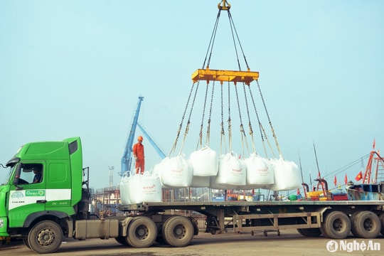 Xây dựng Nghệ An trở thành trung tâm logistics vùng Bắc Trung Bộ