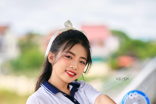 Nữ sinh mồ côi thành thủ khoa ‘quê lúa’ Yên Thành