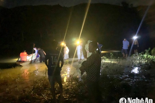 Tìm thấy thi thể nạn nhân thứ 2 bị nước cuốn trôi khi cùng nhóm phụ nữ vượt qua suối