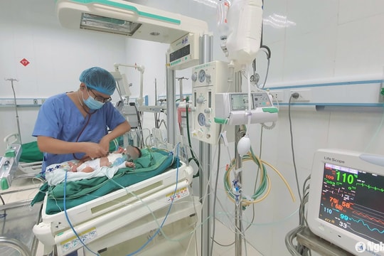 Bệnh viện Sản Nhi Nghệ An cứu sống trẻ dị tật tim bẩm sinh nặng đảo gốc động mạch