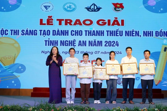 Trao giải Cuộc thi sáng tạo dành cho thanh, thiếu niên, nhi đồng tỉnh Nghệ An năm 2024