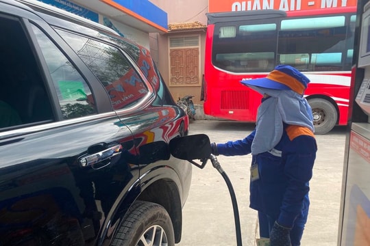 Chiết khấu xăng, dầu tăng cao, doanh nghiệp bán lẻ ở Nghệ An phấn khởi