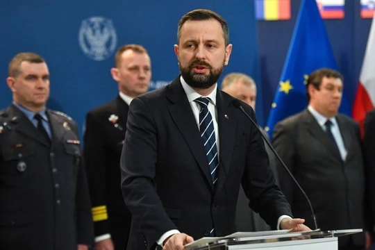 Ba Lan ra tối hậu thư cho Ukraine