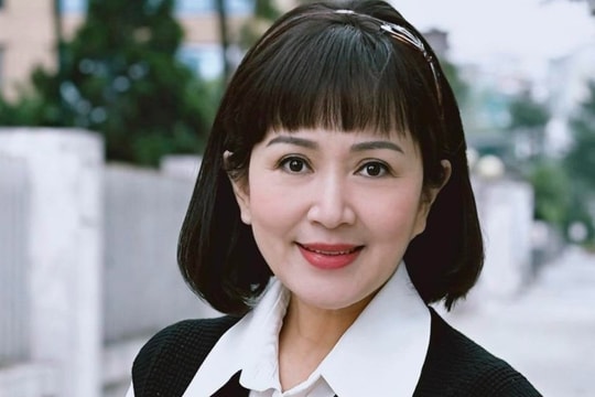 NSND Minh Hòa nghỉ hưu vẫn miệt mài đi dạy, truyền năng lượng tích cực ở tuổi 60