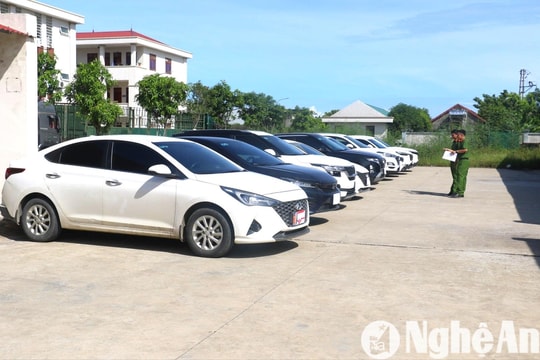 Chiêu bài dụ dỗ khách hàng để chiếm đoạt 13 ô tô của 'nữ quái' 9X