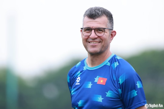 VFF bổ nhiệm HLV Cristiano Roland dẫn dắt U16 Việt Nam tham dự giải U17 châu Á