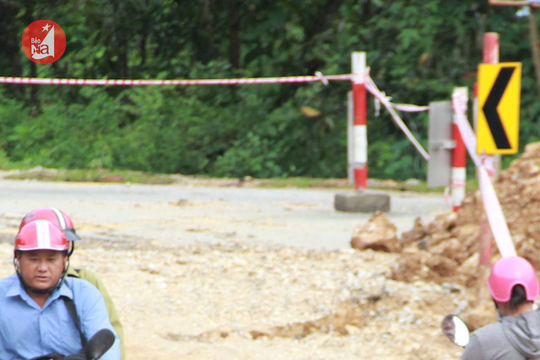 Ô tô dưới 7 chỗ đã được lưu thông qua đường tạm trên Quốc lộ 16