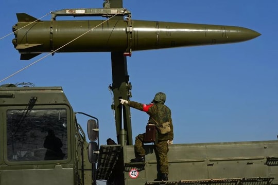 Nga phá hủy hệ thống phòng không Patriot phương Tây bằng tên lửa Iskander-M