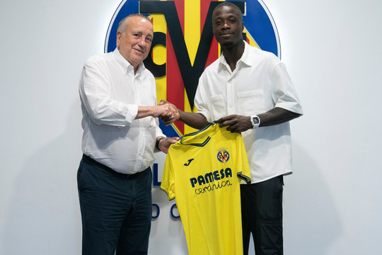 Nicolas Pepe - Bản hợp đồng đầy rủi ro của Villarreal