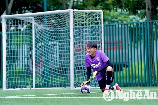 Câu lạc bộ Công an Hà Nội mượn thủ môn trẻ Sông Lam Nghệ An thi đấu tại V-League