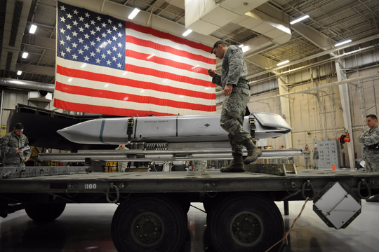 Mỹ thua Nga và Trung Quốc về phát triển vũ khí hạt nhân?