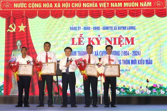 Xã Quỳnh Lương (Quỳnh Lưu) kỷ niệm 70 năm thành lập và công bố Quyết định đạt chuẩn nông thôn mới kiểu mẫu