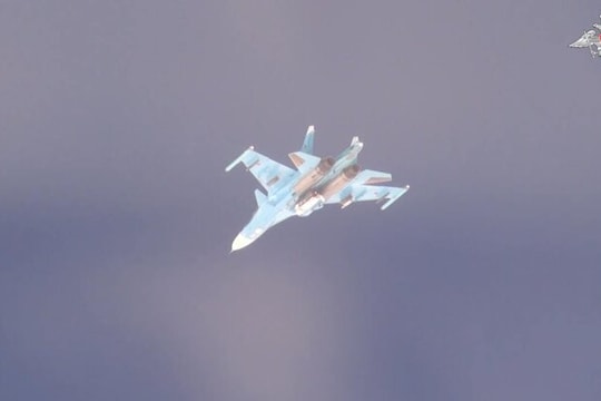 Su-34 của Nga tấn công vùng Sumy nơi tập trung quân lực Ukraine