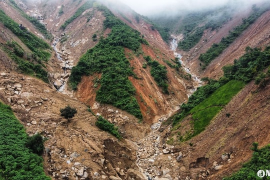 Đến năm 2030, Nghệ An cơ bản hoàn thành lập bản đồ khoanh vùng rủi ro sạt lở đất, lũ quét