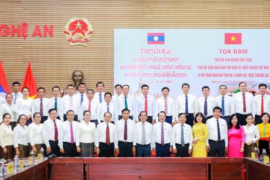 HĐND tỉnh Nghệ An và tỉnh Bô Ly Khăm Xay tổ chức tọa đàm trao đổi kinh nghiệm hoạt động