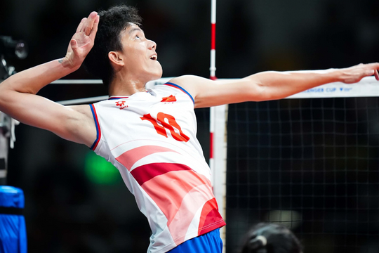 Bích Tuyền gây chấn động làng bóng chuyền Việt Nam