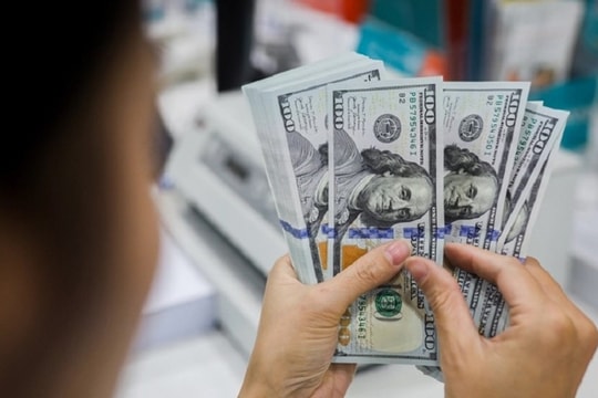 Tỷ giá USD hôm nay 15/8/2024: Đồng USD tăng nhẹ