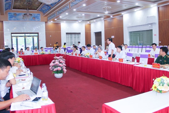 Huyện Tương Dương gặp mặt các cơ quan, đơn vị được phân công giúp đỡ xã nghèo trên địa bàn