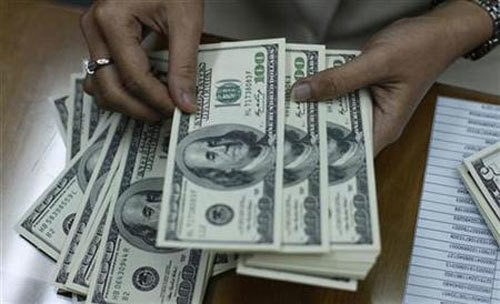 Tỷ giá USD hôm nay 18/8: Đồng USD kết tuần giảm mạnh