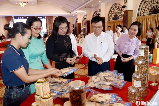 Đẩy mạnh hợp tác phát triển du lịch giữa Nghệ An và Đắk Lắk