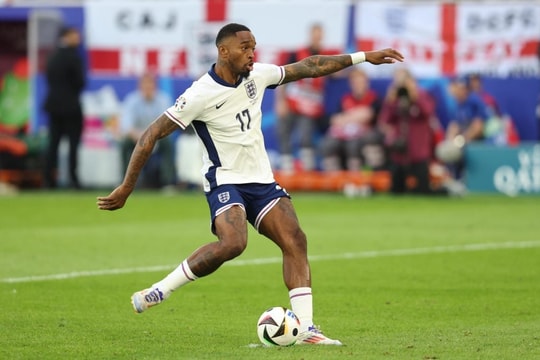 Toney rời Brentford, Al-Ahli phá vỡ kỷ lục để có chữ ký “bom tấn”