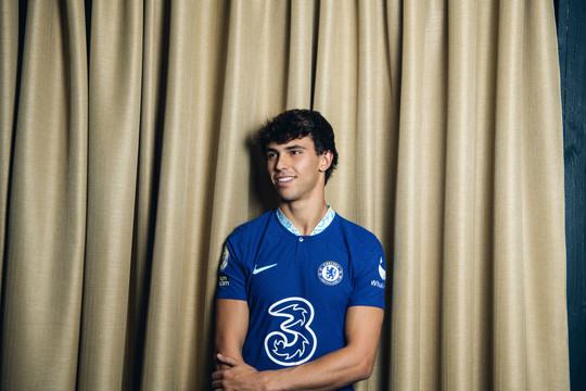 Chelsea và Atletico Madrid sắp hoàn tất thương vụ trao đổi bom tấn