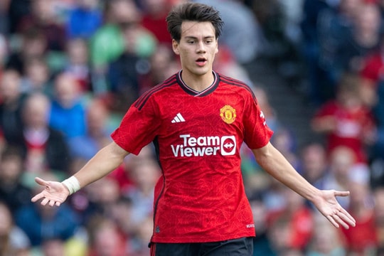 Thần đồng Nam Mỹ chính thức rời Old Trafford, MU kiếm bẫm