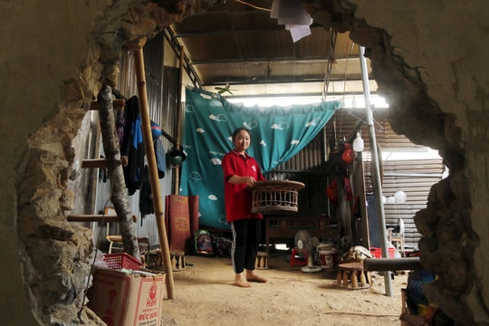 Nữ sinh người Thái Nghệ An vượt khó đỗ vào Học viện Khoa học Quân sự