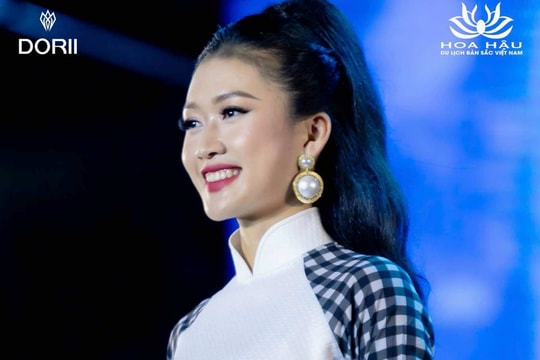 Sinh viên Nghệ An đạt giải Người đẹp được yêu thích nhất tại cuộc thi Hoa hậu Du lịch bản sắc Việt Nam