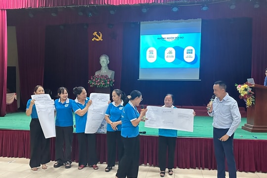 Tuyên truyền về cạm bẫy của tín dụng đen và rủi ro pháp lý khi mua bảo hiểm cho phụ nữ