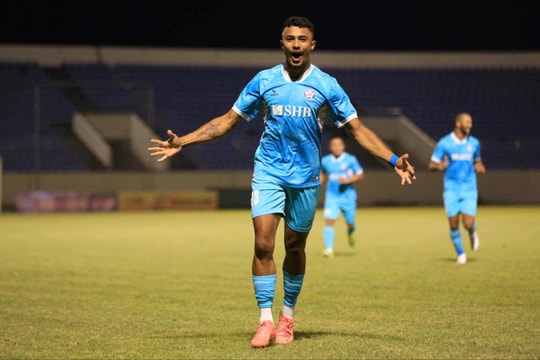 Sôi động thị trường chuyển nhượng V.League